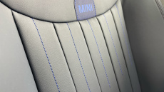 MINI Cooper 135kW E Exclusive [Level 1] 41kWh 3dr Auto Electric Hatchback